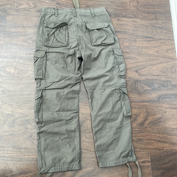 Oversized Cargo Pants in Olive Wash - Picture 6 of 6